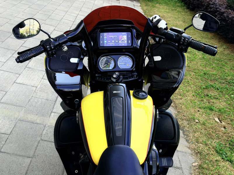 二手哈雷戴维森公路滑翔 Road Glide