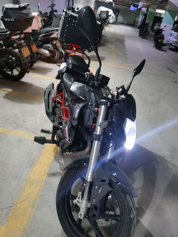 二手贝纳利红宝龙 TNT150i