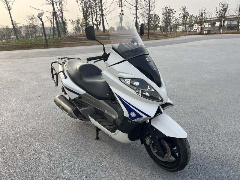 二手贝纳利银刃 BJ250T-8