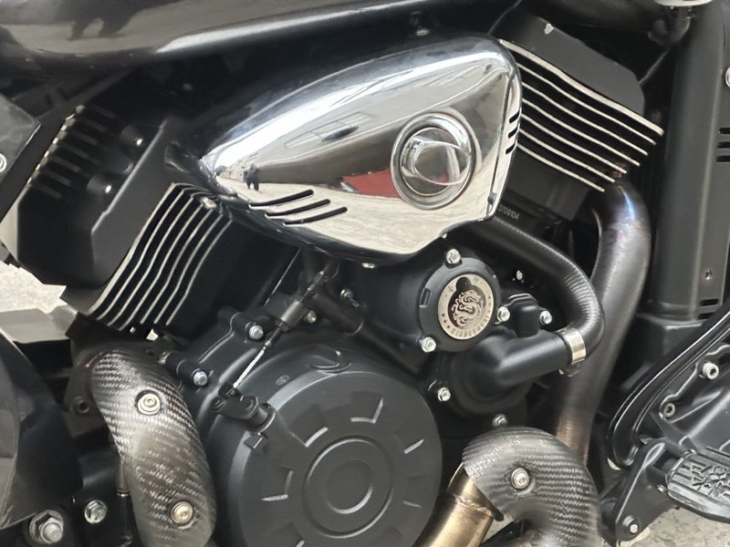 二手广建雅金刚狼800