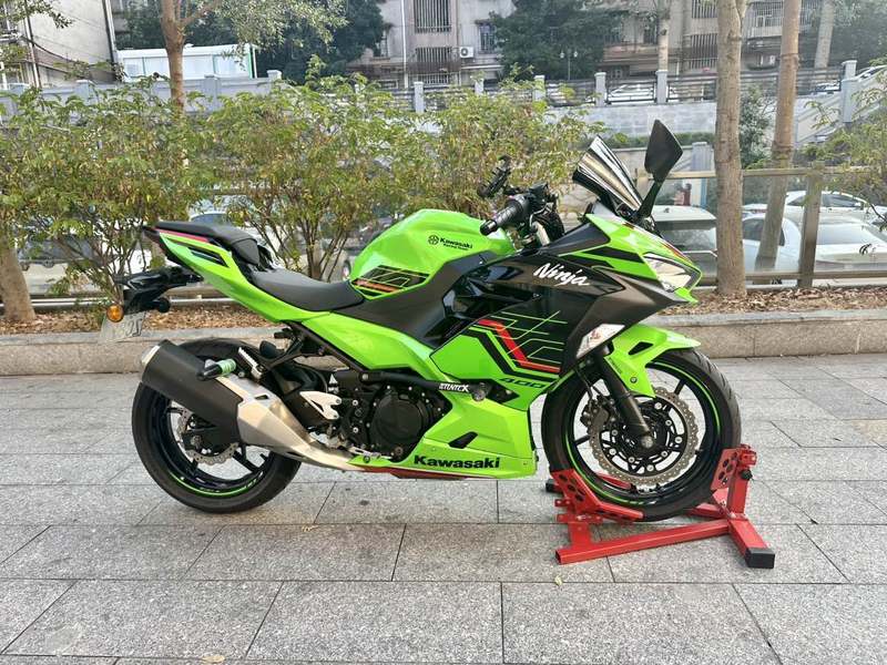 二手川崎Ninja 400
