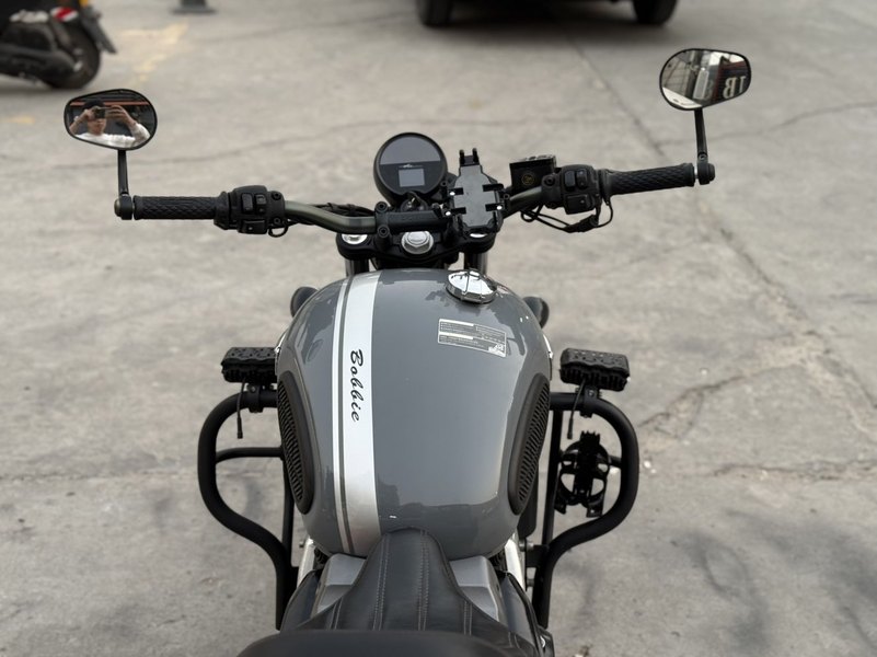 二手长江Bobbie ll 700i