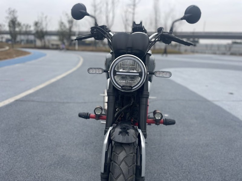 二手五羊本田鸷道 CB190SS