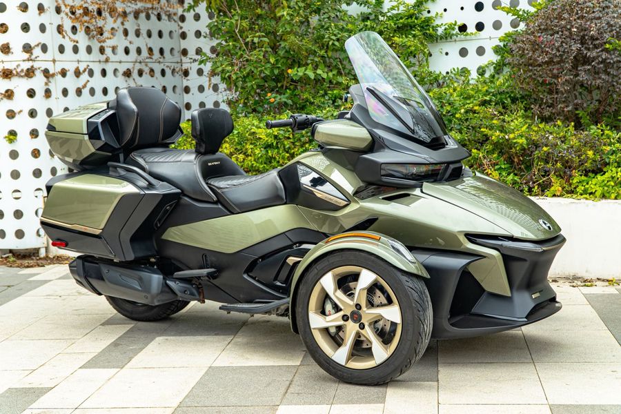 二手庞巴迪Spyder RT