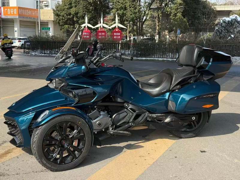 二手庞巴迪Spyder F3 