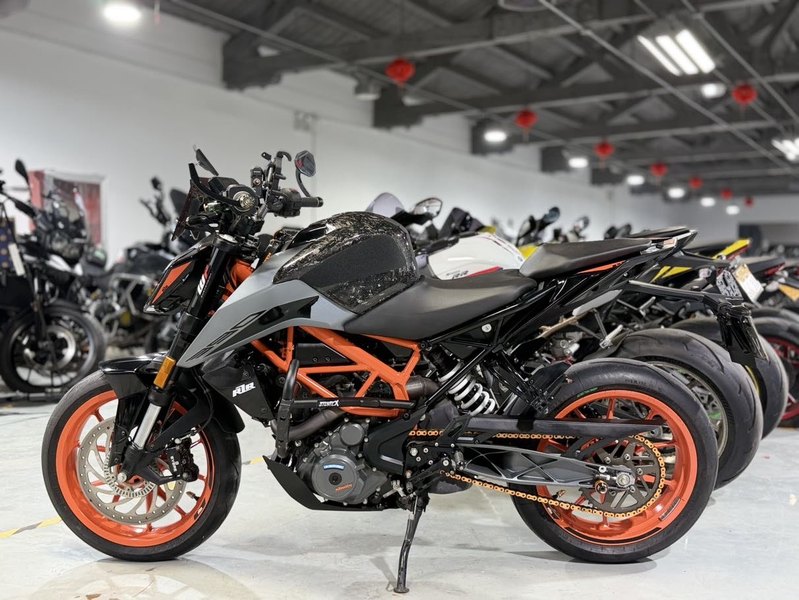 二手KTMR2R390 Duke