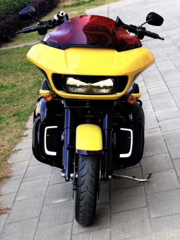 二手哈雷戴维森公路滑翔 Road Glide