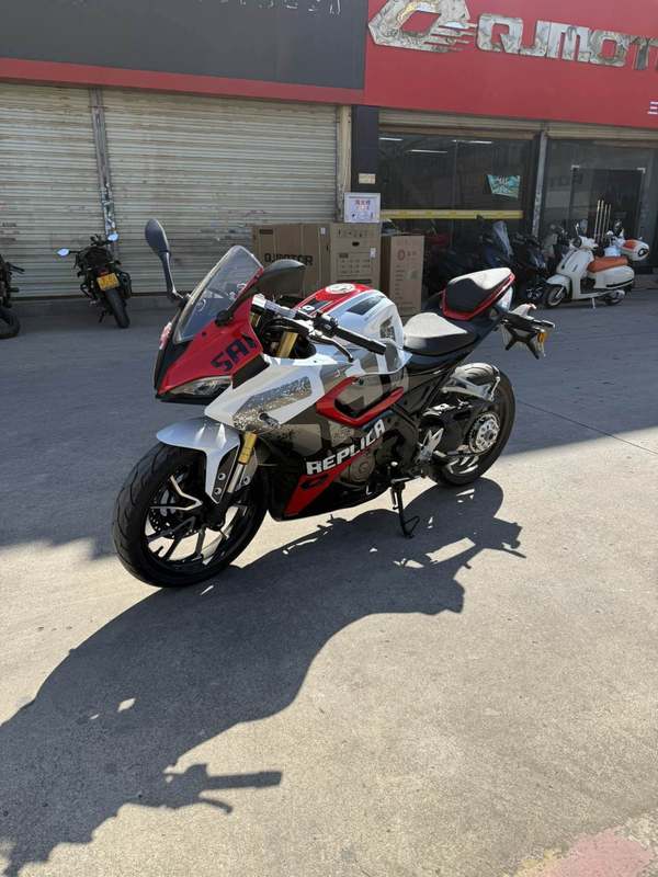 二手QJMOTOR赛250