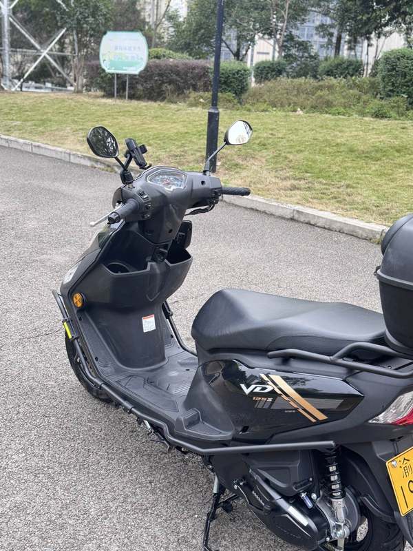 二手豪爵速道 VD125/S