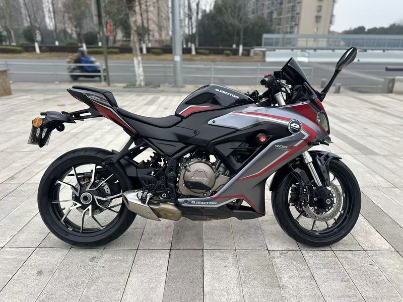 二手QJMOTOR赛400