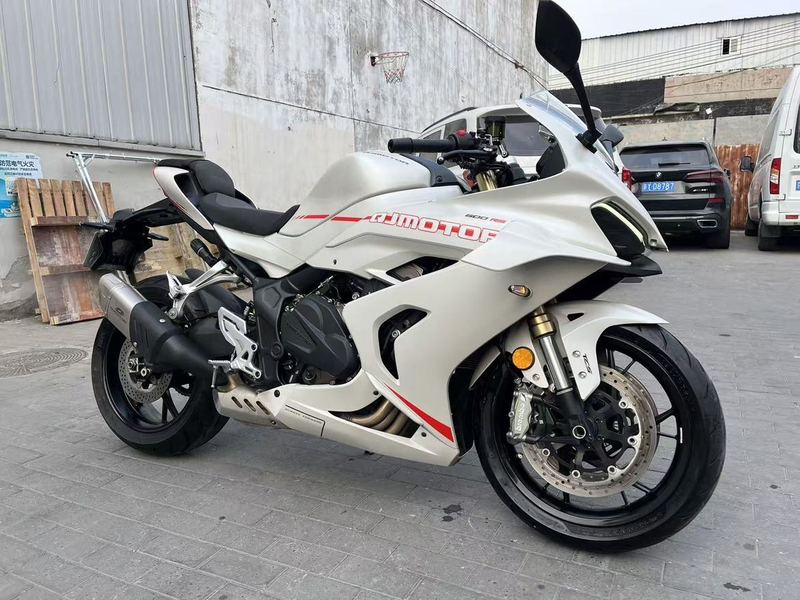 二手QJMOTOR赛600
