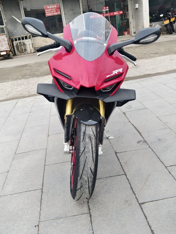 二手张雪机车500RR