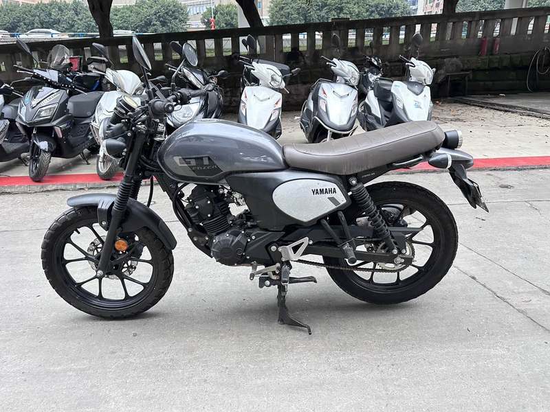 二手建设雅马哈GT150 Fazer