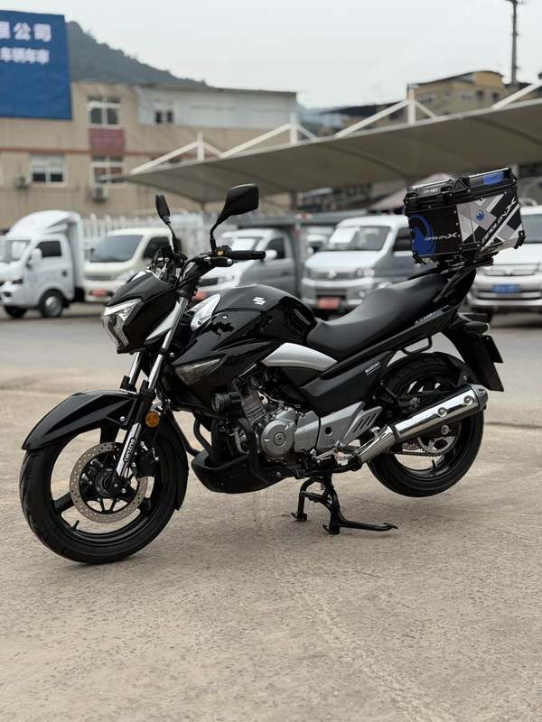 二手豪爵铃木骊驰 GW250