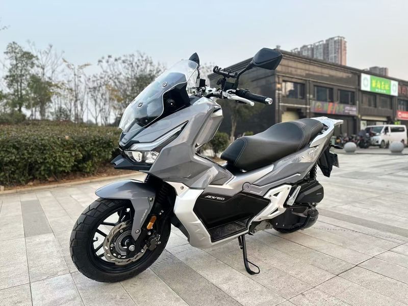 二手大阳V锐 ADV150