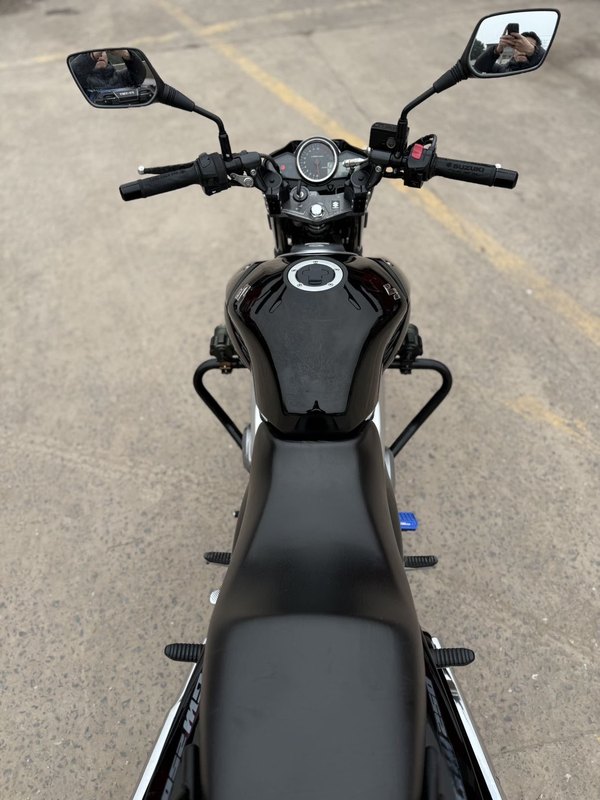 二手豪爵铃木骊驰 GW250