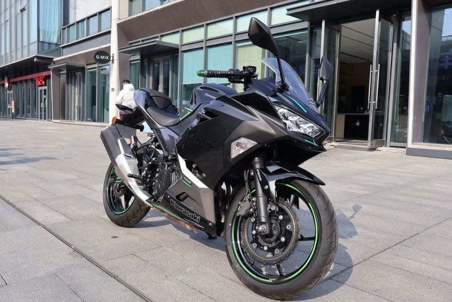 二手川崎Ninja 400