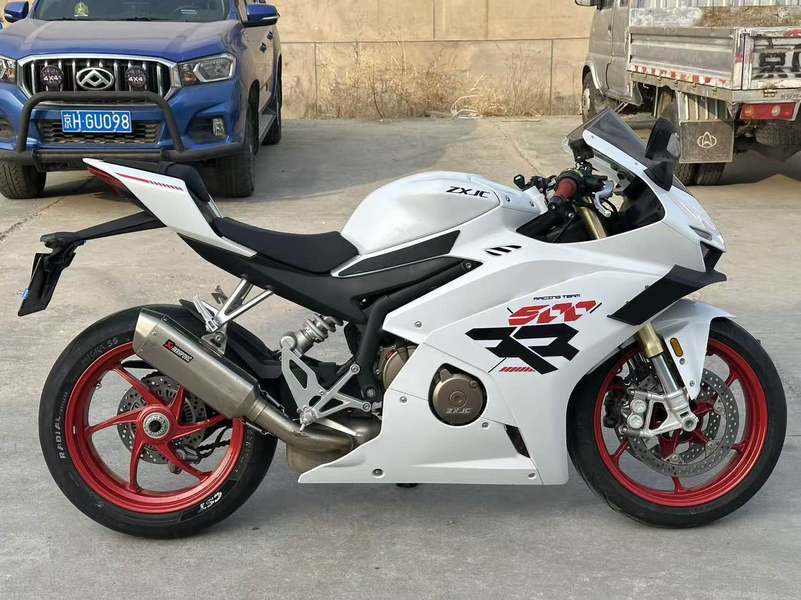 二手张雪机车500RR