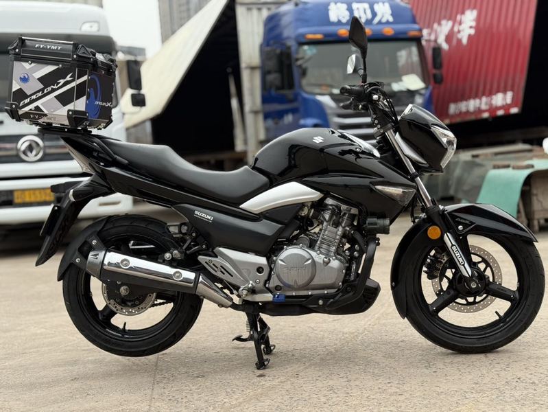 二手豪爵铃木骊驰 GW250