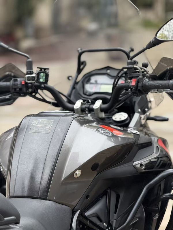 二手贝纳利金鹏 TRK502