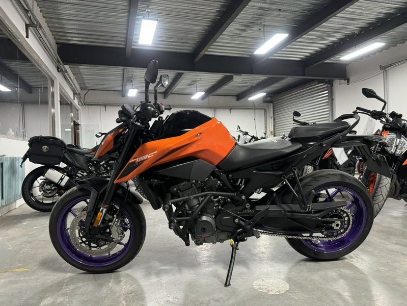 二手KTMR2R790 Duke