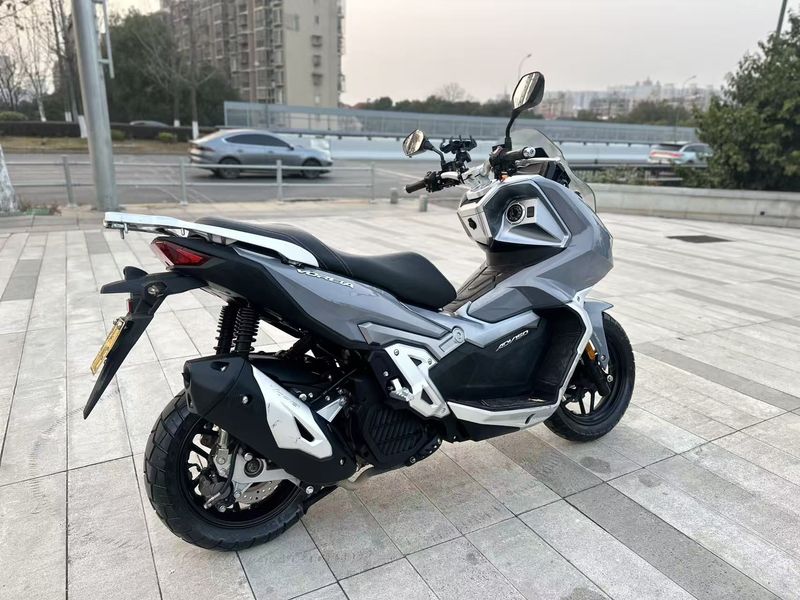 二手大阳V锐 ADV150