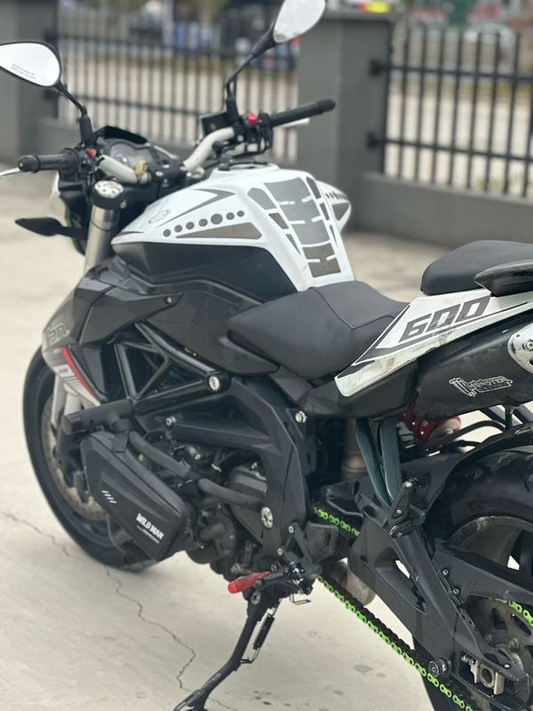 二手贝纳利TNT600i