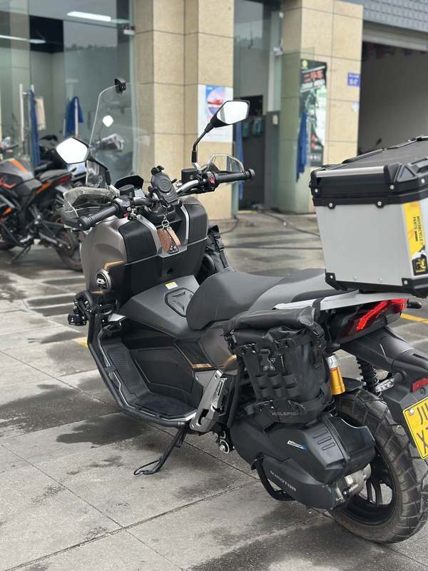 二手QJMOTOR鸿250ADV