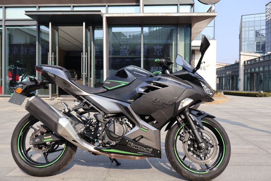二手川崎Ninja 400