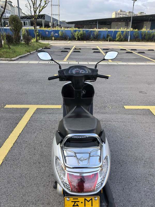 二手五羊本田SCR 喜蕴100