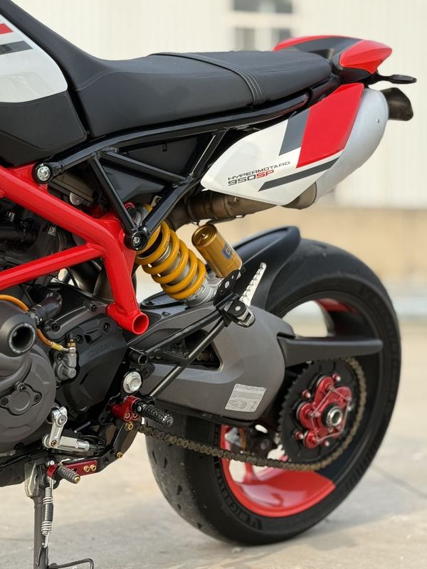 二手杜卡迪Hypermotard 950