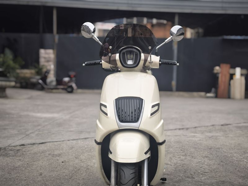 二手南方梦拉丽莎 飞戈