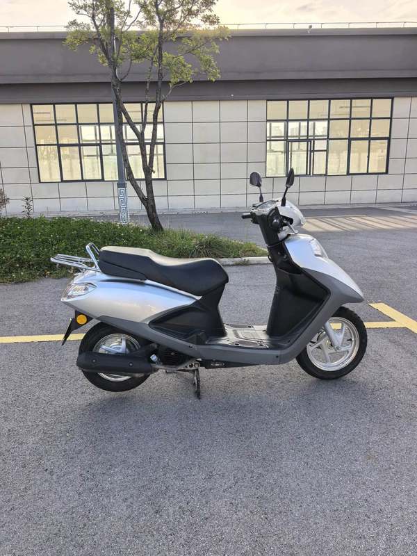 二手五羊本田SCR 喜蕴100