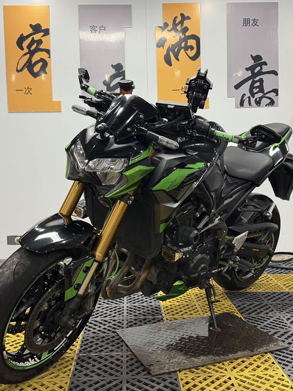 二手川崎Z900