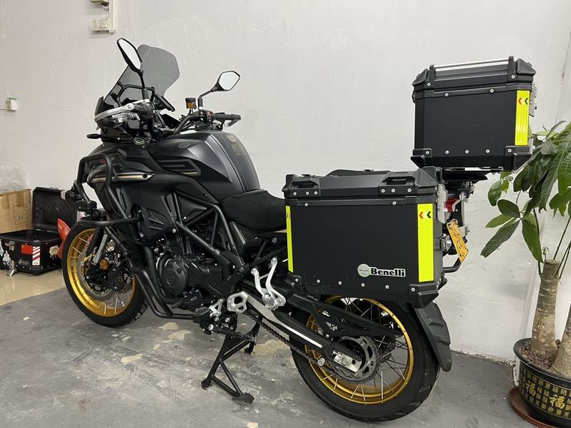 二手贝纳利TRK552