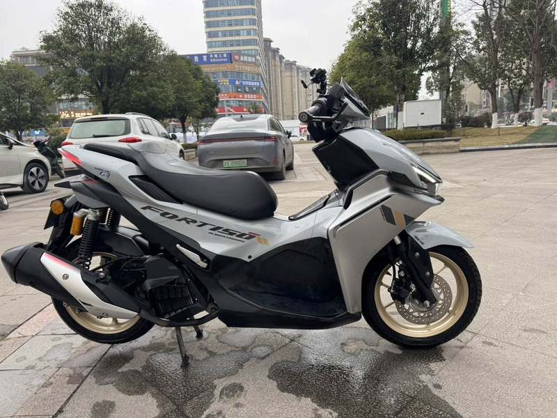 二手QJMOTOR鸿150S