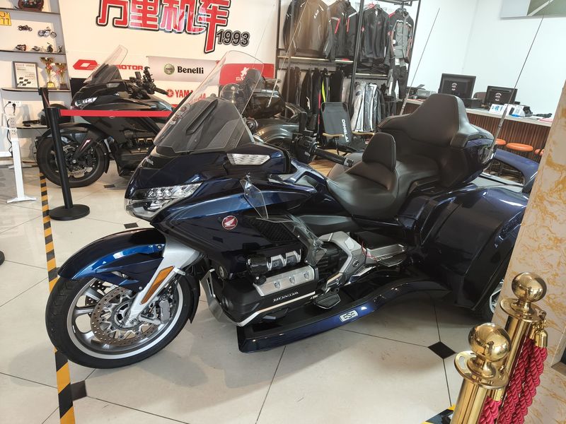 二手本田金翼正三轮