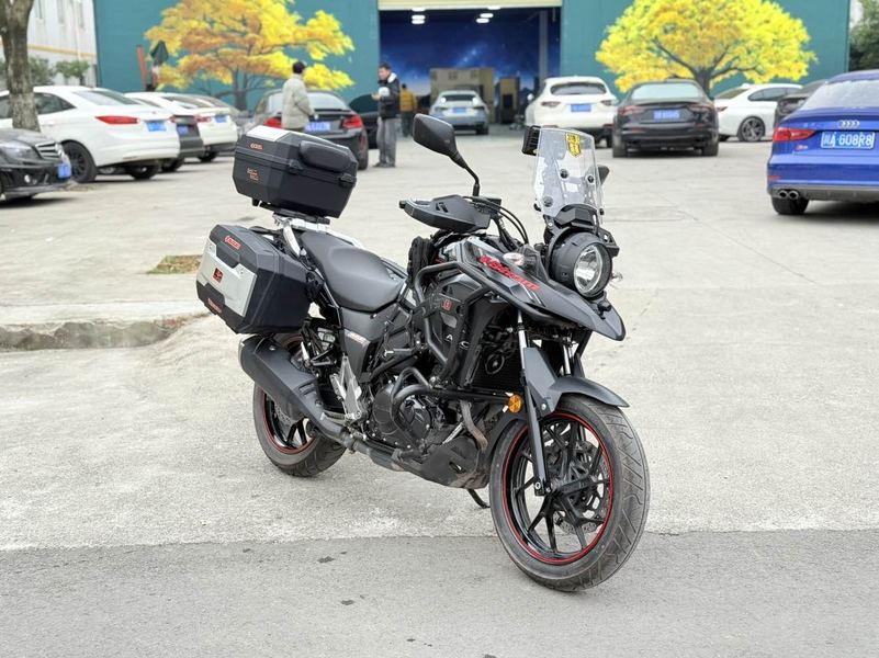 二手豪爵铃木DL250