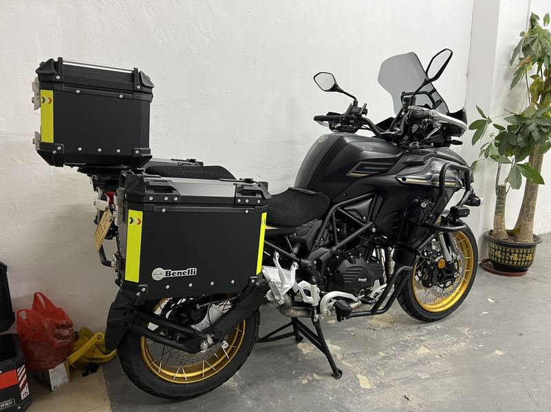 二手贝纳利TRK552