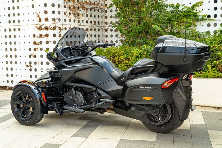 二手庞巴迪Spyder F3 