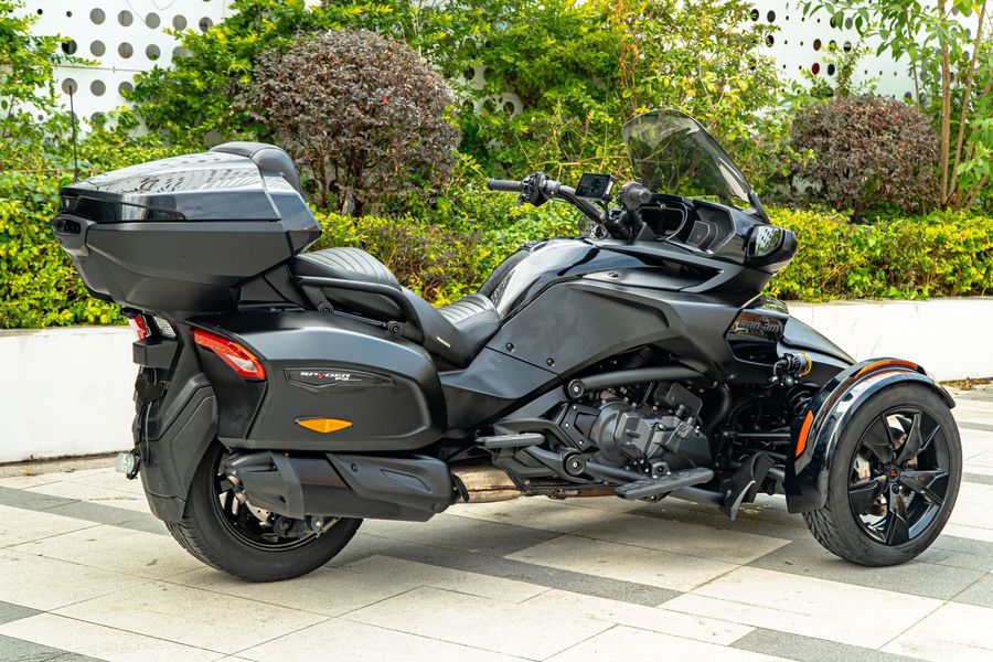 二手庞巴迪Spyder F3 