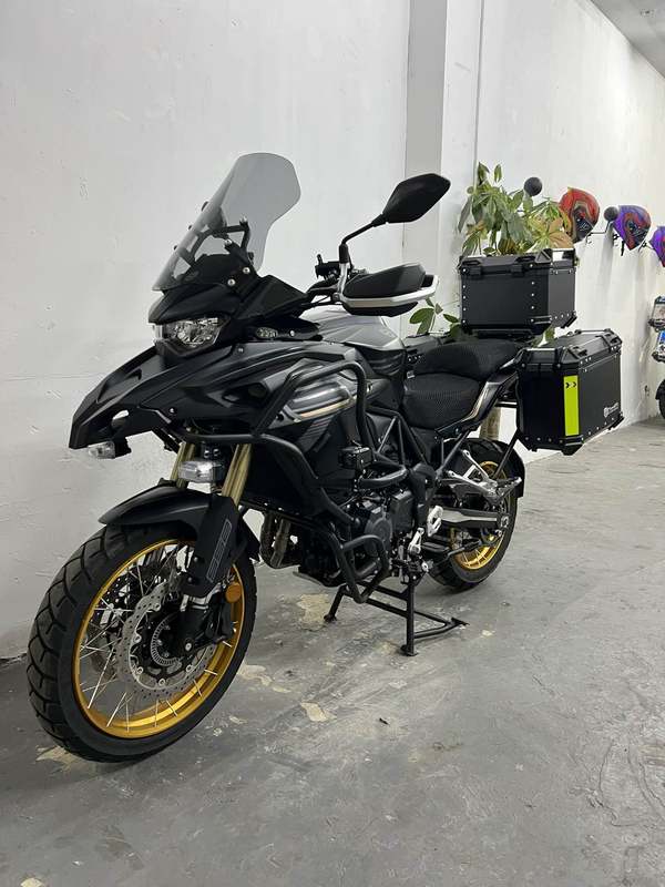 二手贝纳利TRK552