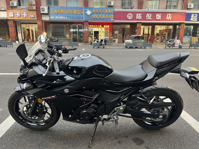 二手豪爵铃木GSX250R