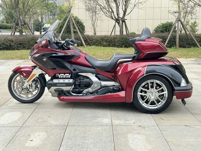 二手本田金翼正三轮