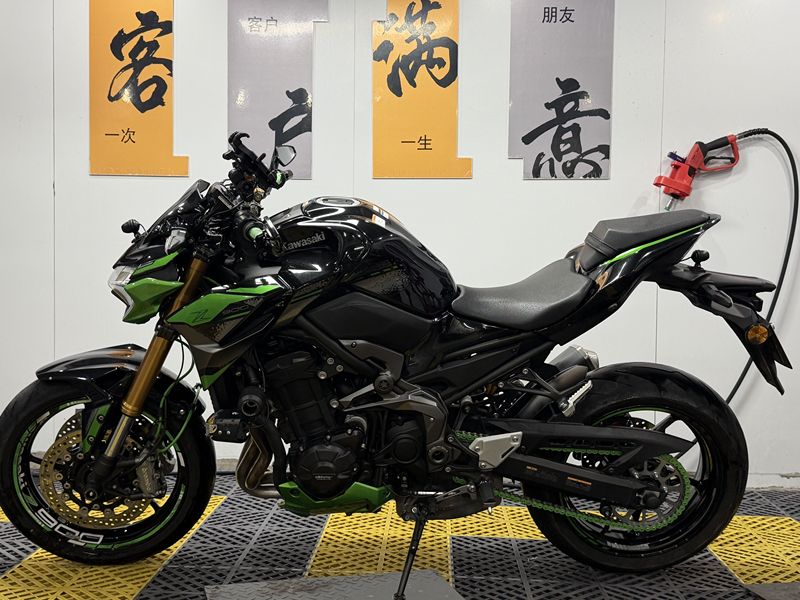 二手川崎Z900