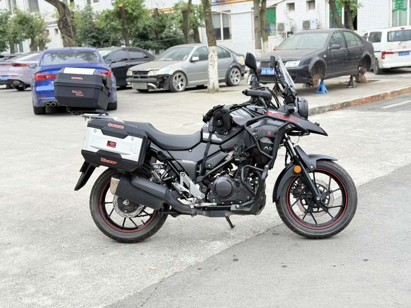 二手豪爵铃木DL250