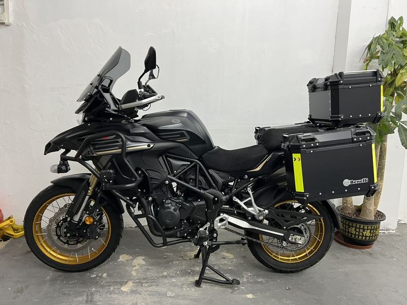 二手贝纳利TRK552