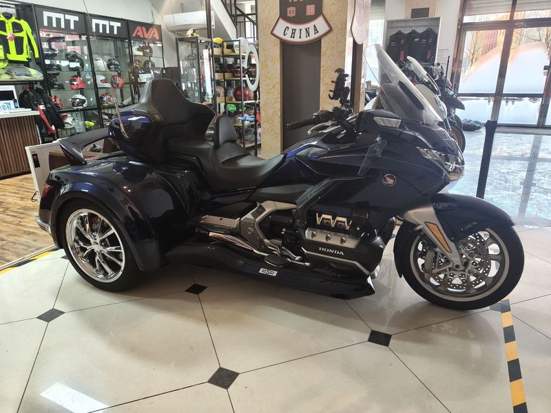 二手本田金翼正三轮