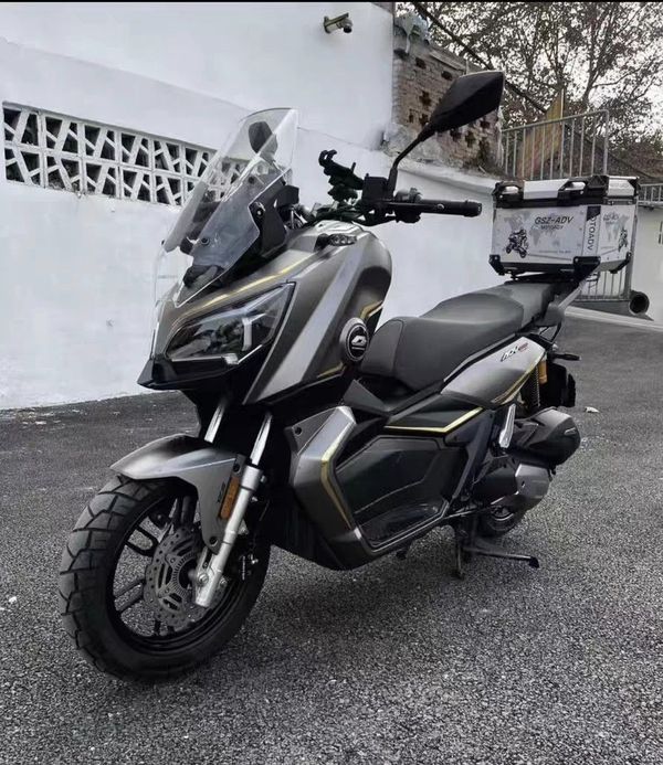 二手QJMOTOR鸿150ADV