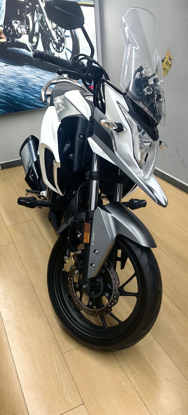 二手五羊本田猛鸷 CB190X